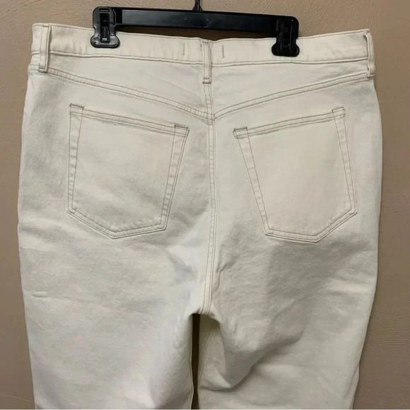 Abercrombie & Fitch The ‘90s Straight Ultra High Rise Jeans Size 34 Long NWT New - Picture 8 of 12